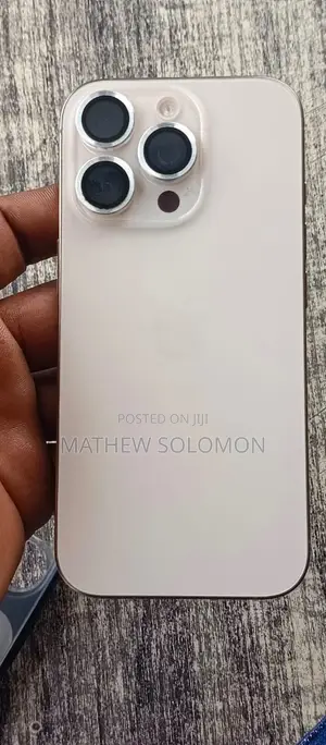 Apple iPhone 16 Pro 128 GB Gold