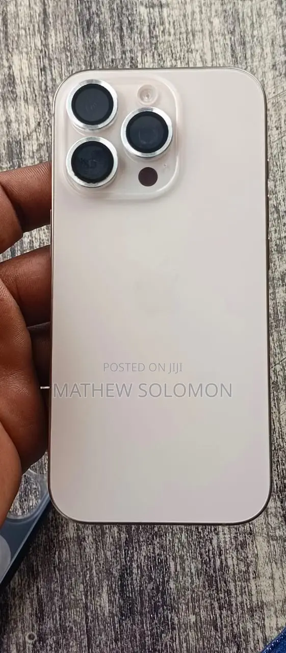 Apple iPhone 16 Pro 128 GB Gold