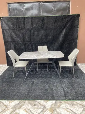 Minimalist Design by 4 Seater Dinning