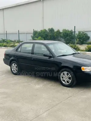 Toyota Corolla 1.9 D Sedan 2000 Black