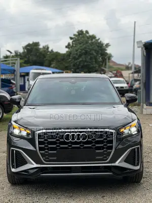 Audi Q2 2025 Gray