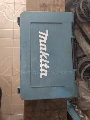Makita Rotary Hammer (Tokunbo)