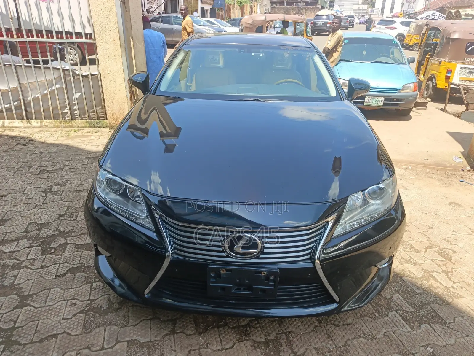 Lexus ES 2013 Black