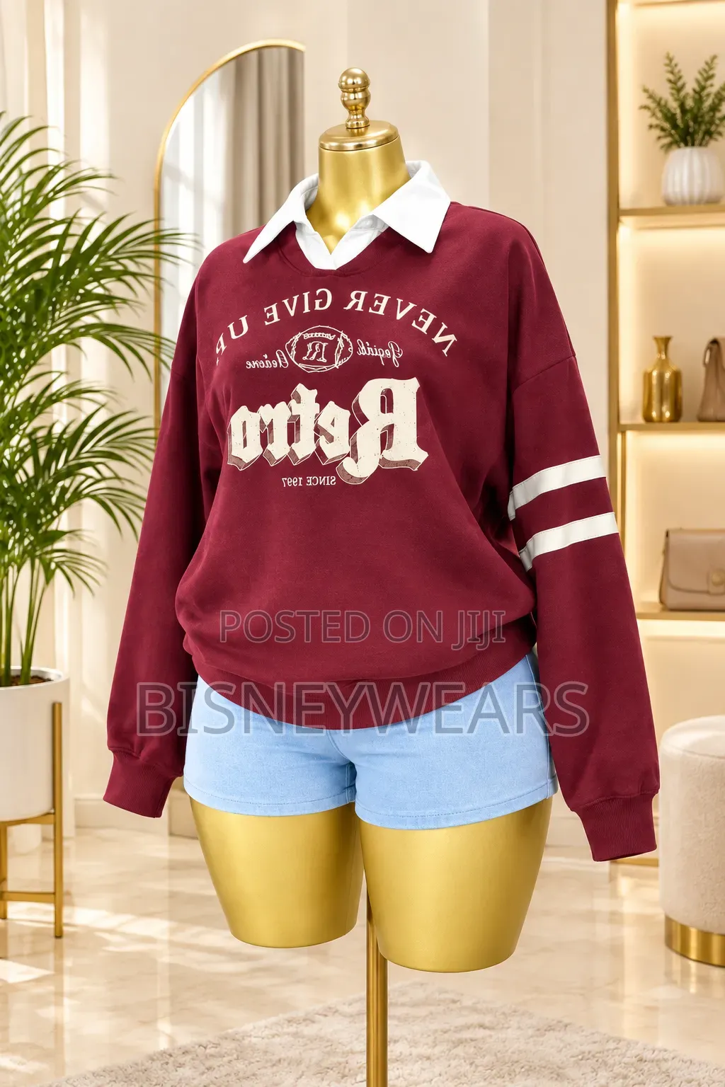 Sweatshirt