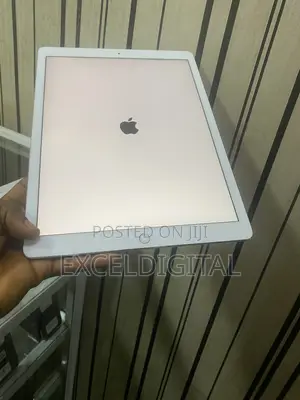 Apple iPad Pro 12.9 (2017) 512 GB White