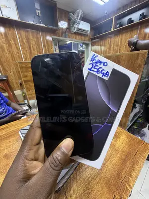 Apple iPhone 16 Pro 256 GB Black