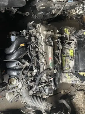Toyota Corolla 2024 Engine and Transmission Gear Box 2zr