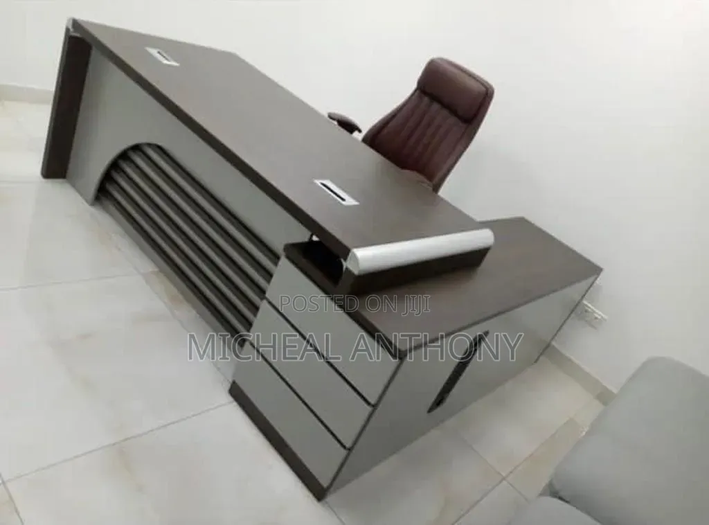 Executive Quality Office Table 1.8miter All So Available in 2m