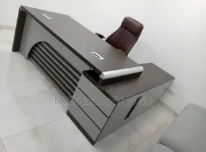 Executive Quality Office Table 1.8miter All So Available in 2m