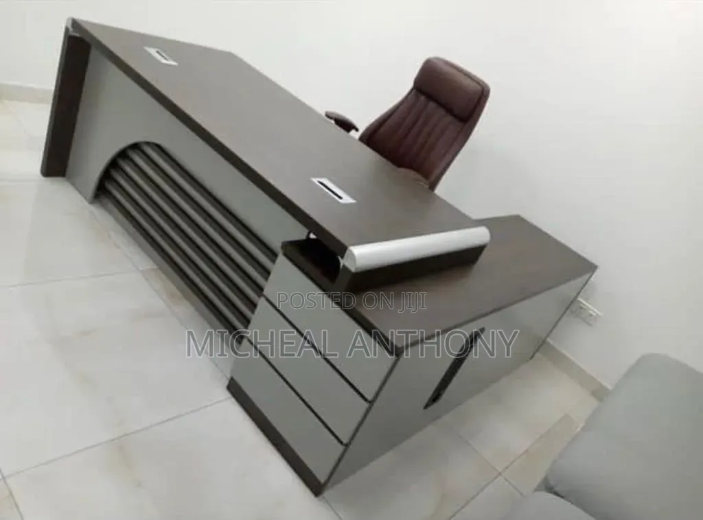 Executive Quality Office Table 1.8miter All So Available in 2m