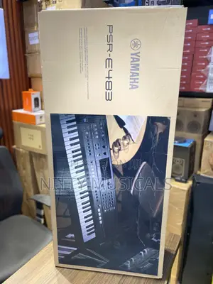 Yamaha PSR-E483 Keyboard