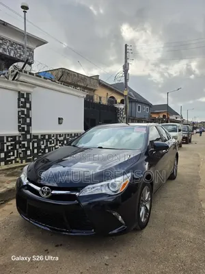 Toyota Camry 2017 Black