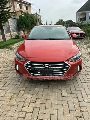 Hyundai Elantra 2016 Red