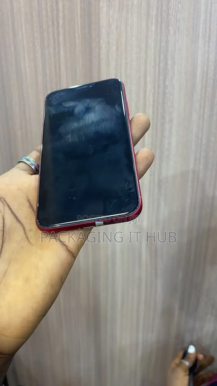 Apple iPhone XR 128 GB Red