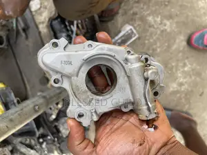Toyota Corolla 2004 Engine Oil Pump 1zz