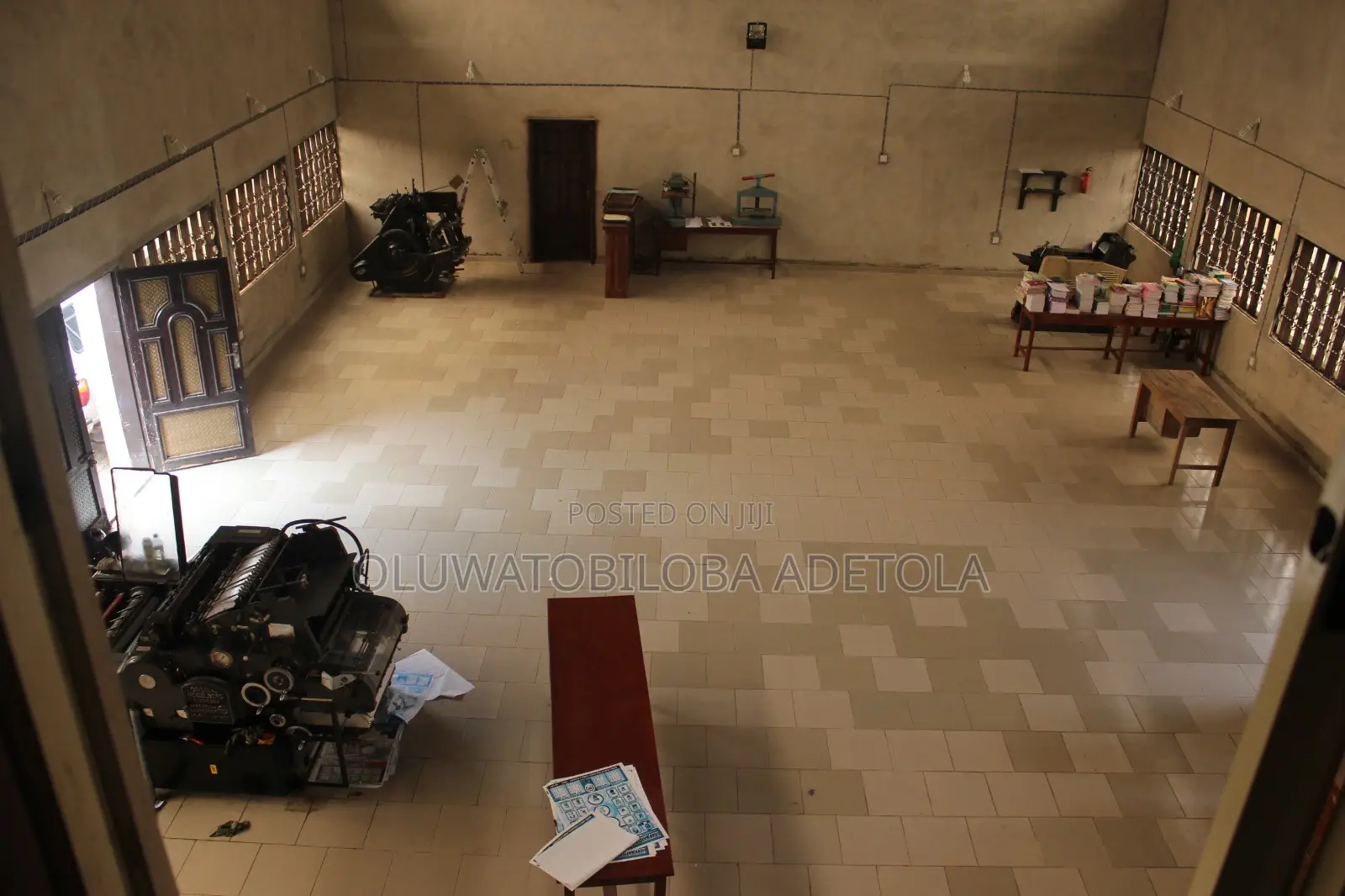 Warehouse to Let