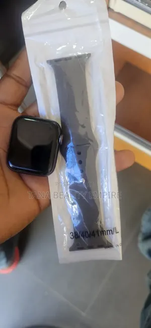 Apple Watch Series 7 45mm