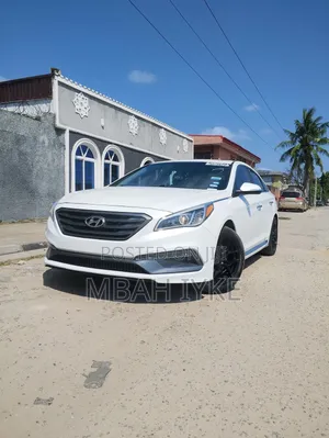 Hyundai Sonata SE 2016 White