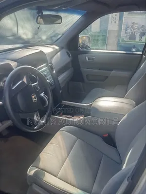 Honda Pilot 2010 Silver