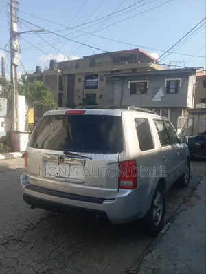 Honda Pilot 2010 Silver