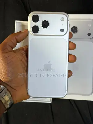 Apple iPhone 17 Pro Max 256 GB Silver