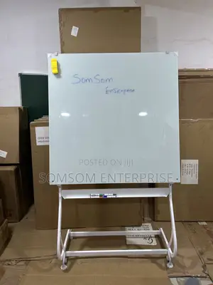 Executive Magnetic Glass Board With Stand 120x120cm (4x4ft)