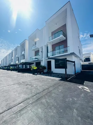 4bdrm Duplex in Lekki Expressway for sale