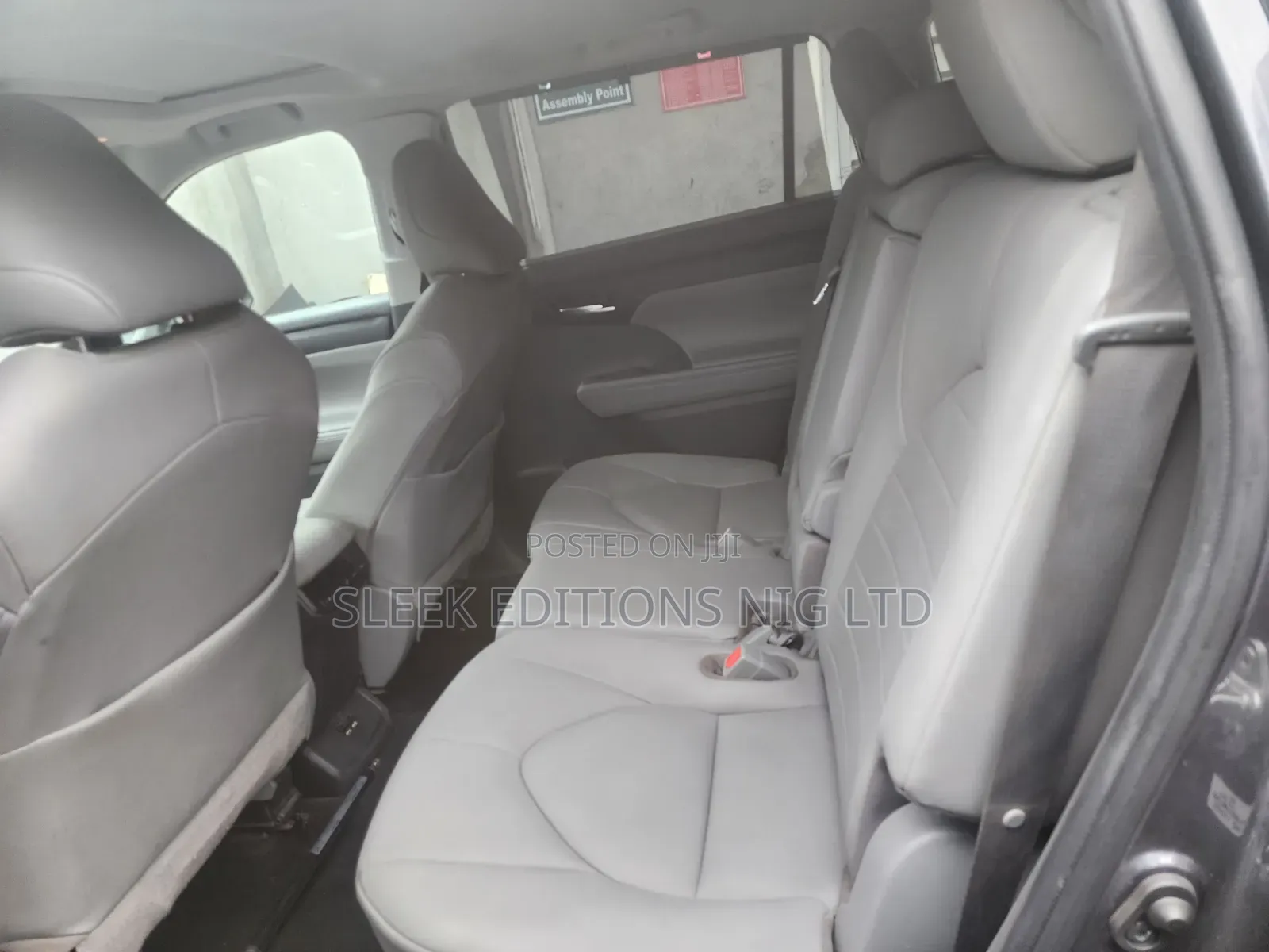 Toyota Highlander XLE AWD 2020 Gray