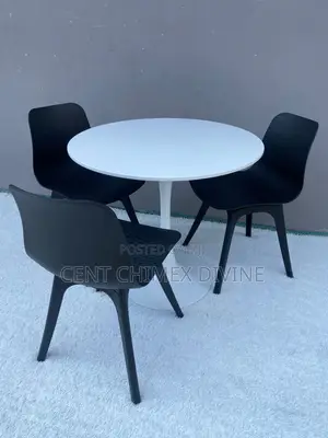 Restaurant Dinner by 3 Seaters