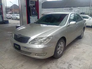 Toyota Camry 2003 Silver