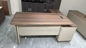 1.4meter Executive Office Table, With Arch Panel Side