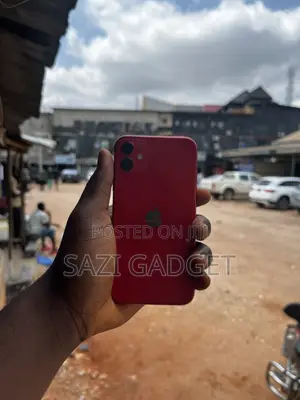 Apple iPhone 11 64 GB Red