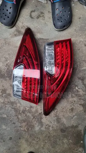 Lexus Es 350 2015 Rear Light