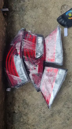 Lexus Es 350 2015 Rear Light