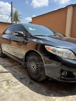 Toyota Corolla 2009 Black