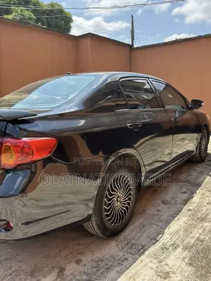 Toyota Corolla 2009 Black