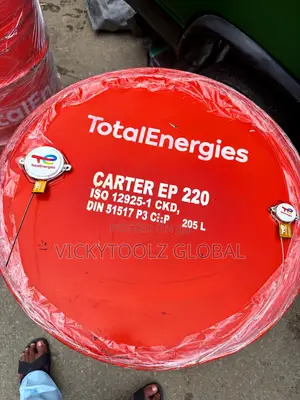 205liters of Totalenergies Carter Ep 220 Industrial Gear Oil