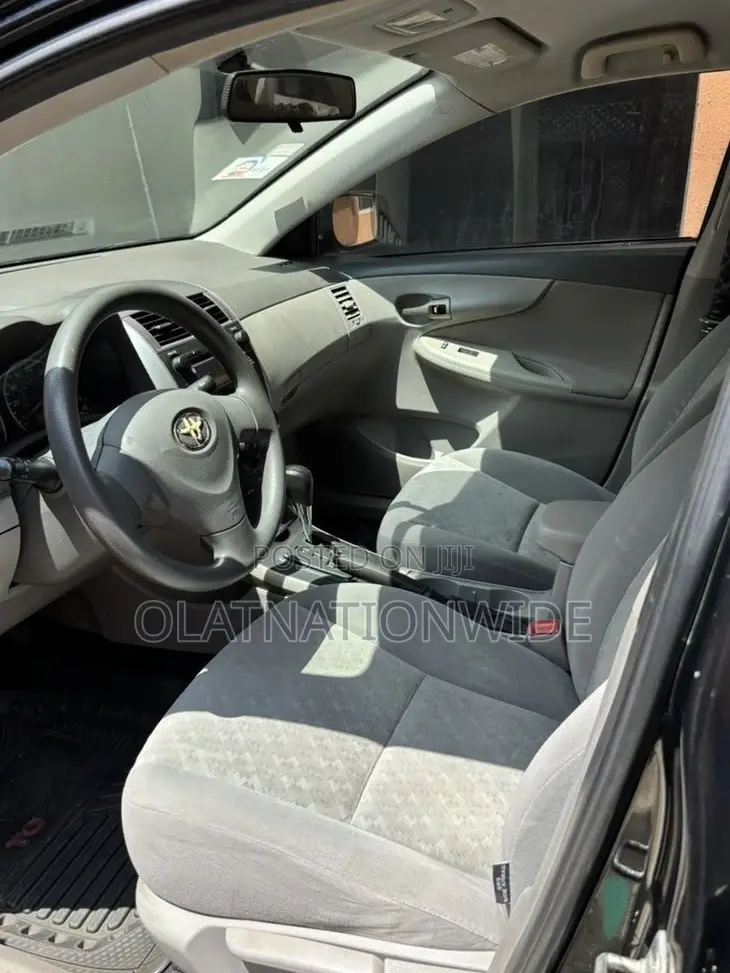 Toyota Corolla 2009 Black