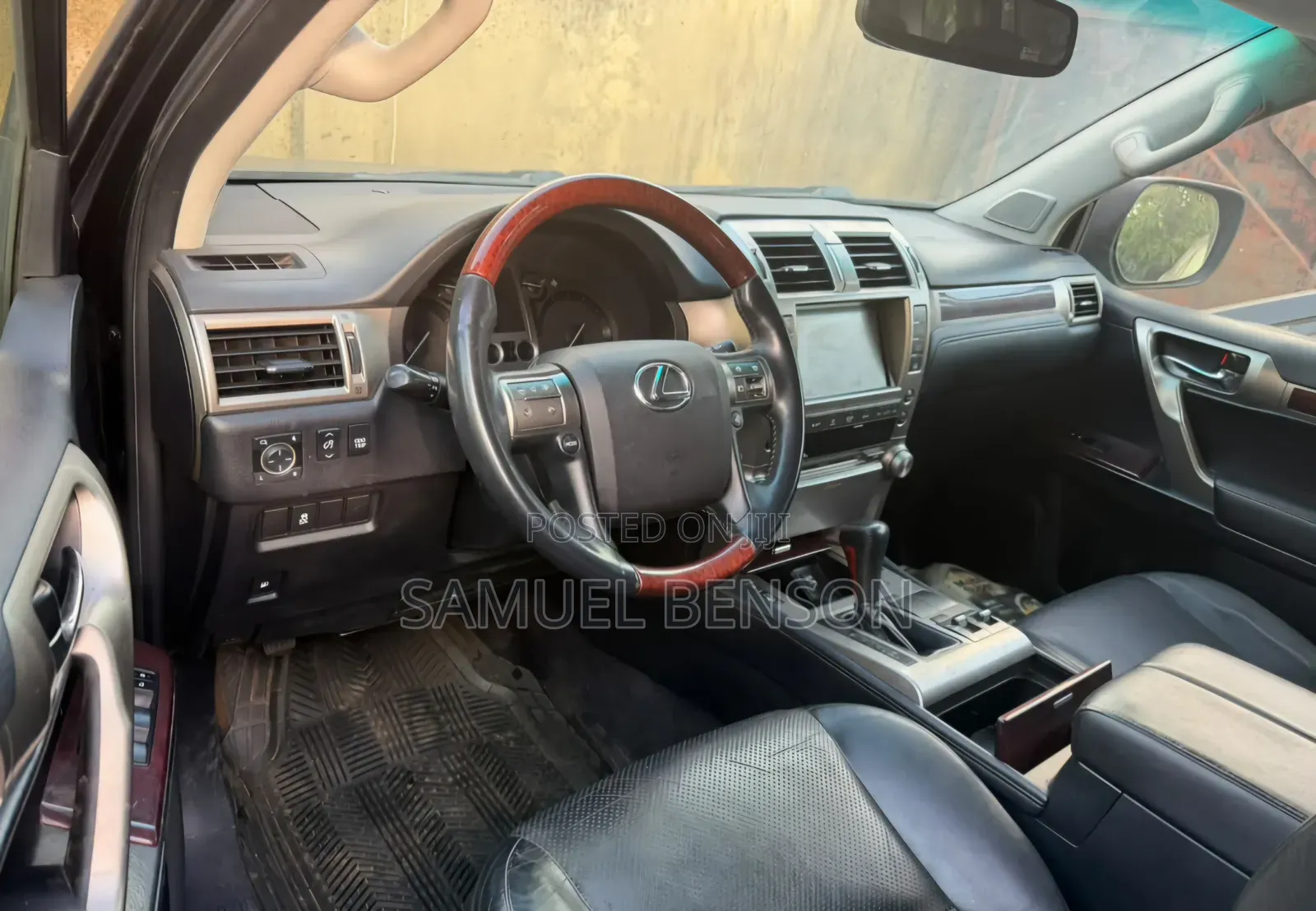 Lexus GX 2012 Black