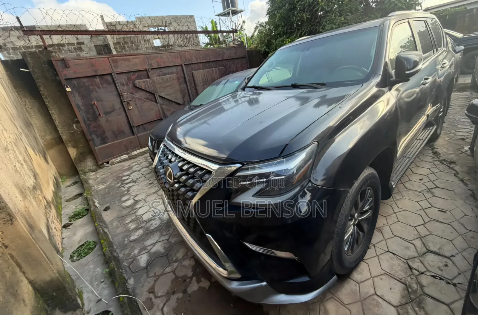 Lexus GX 2012 Black
