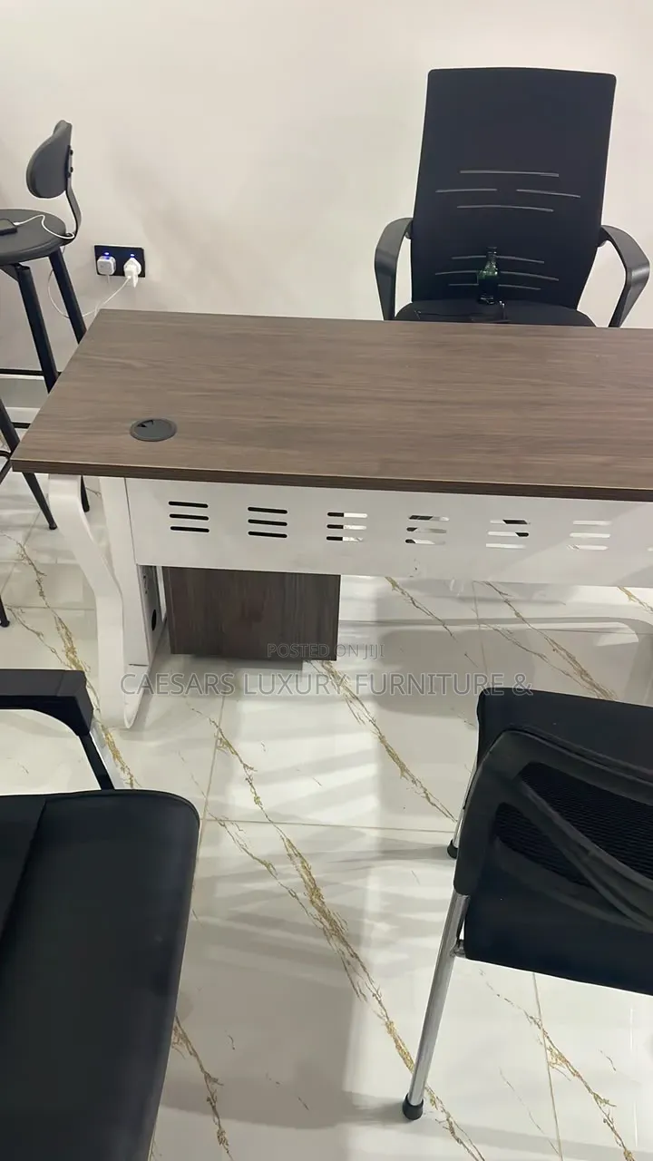 Executive Office Desk With Mesh Back Chair