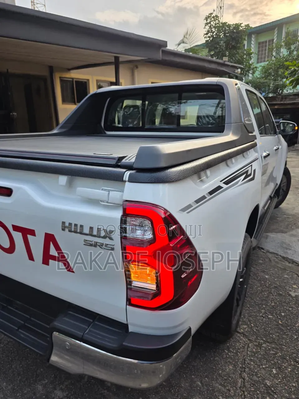 New Toyota Hilux 2026 White