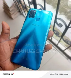 Infinix Hot 10 Lite 32 GB Blue