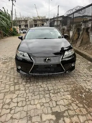 Lexus ES 2014 Black