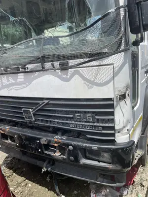 Foreign Used Volvo Trailer Head