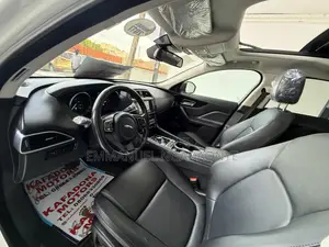 Jaguar F-Pace 2017 White