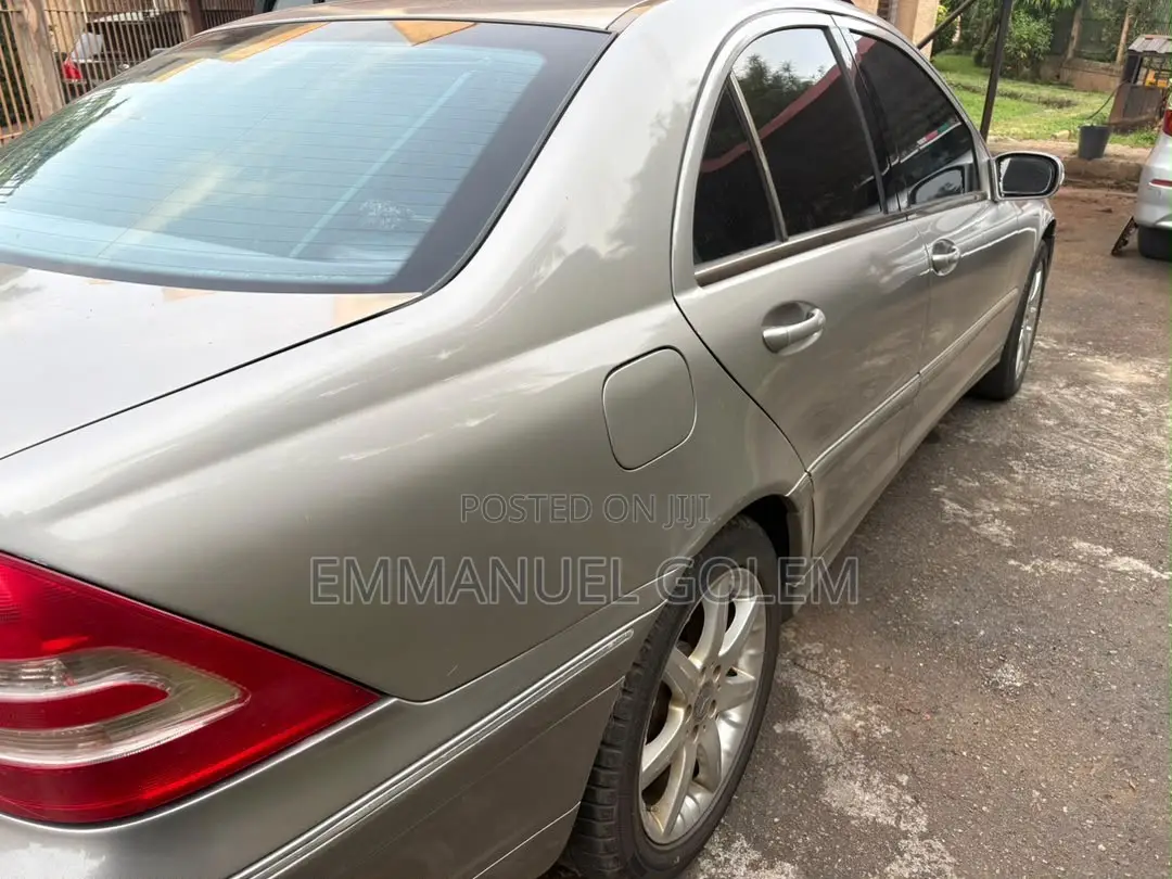 Mercedes-Benz C230 2005 Silver