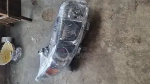 Scion Xb Headlight