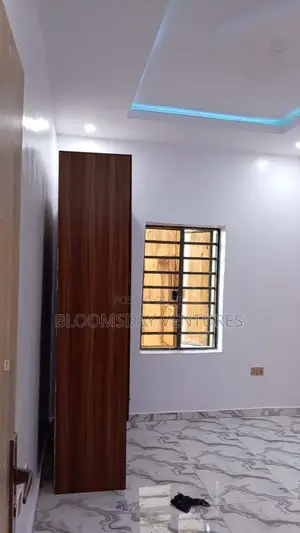 2bdrm Block of Flats in Olowora In Magodo, GRA Phase 1 for rent