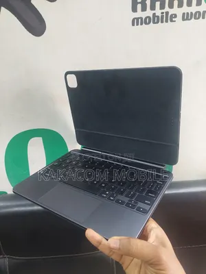 Apple Magic Keyboard for 11 Inches M2